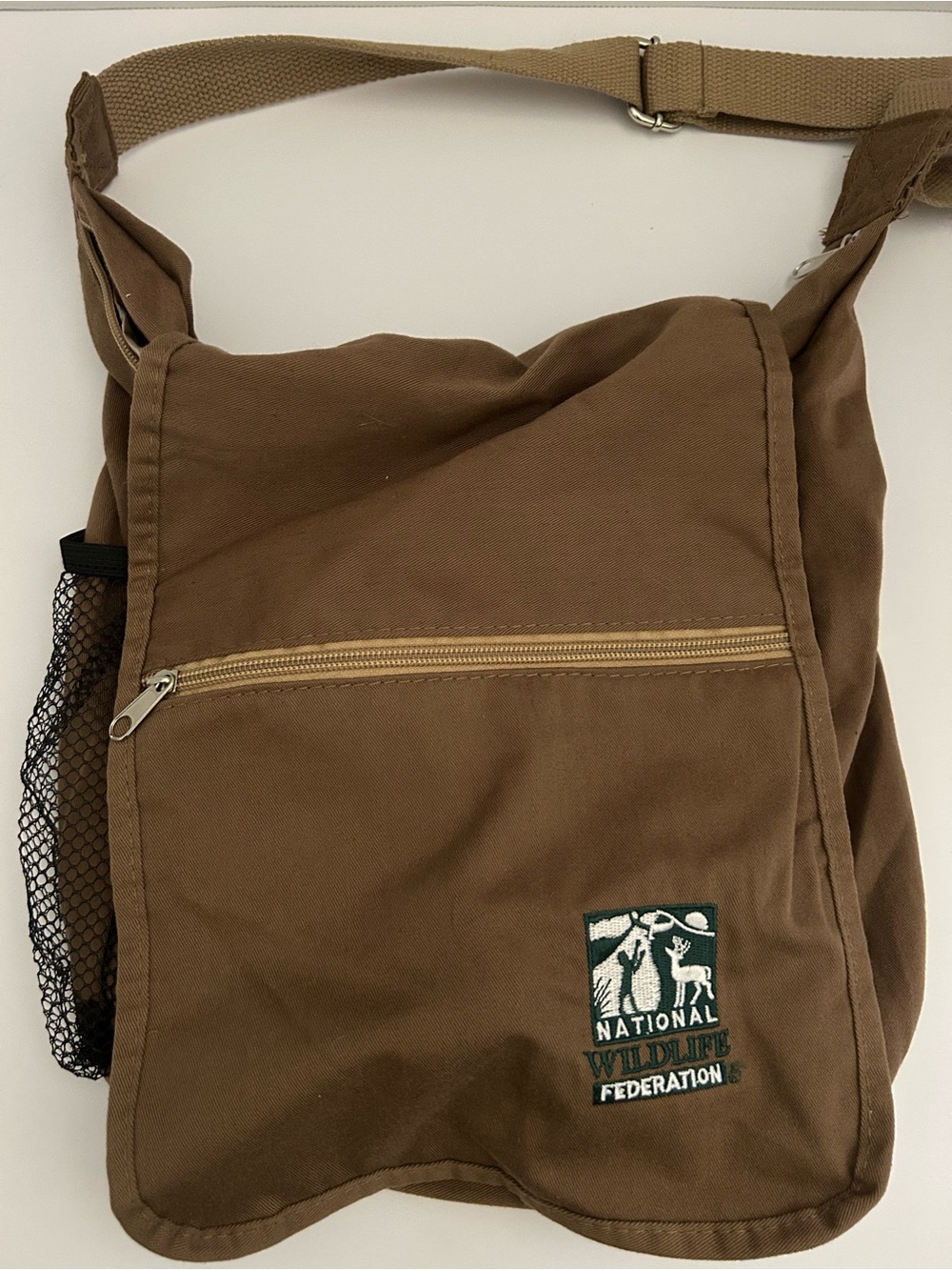 National Wildlife Federation Beige Crossbody Adjustable Shoulder Tote Bag   Good